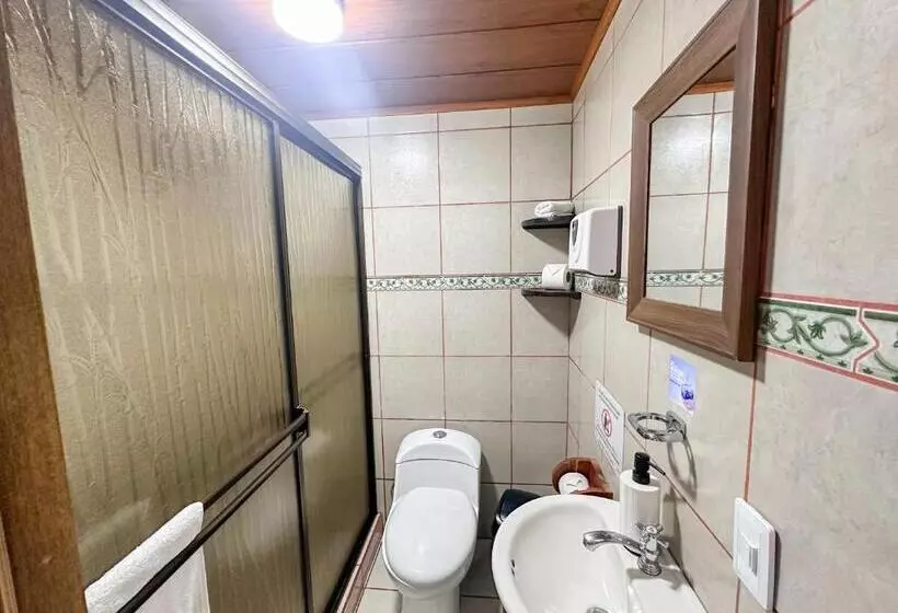 Aamiaismajoitus (B&B) Montefresco Boutique Hostel