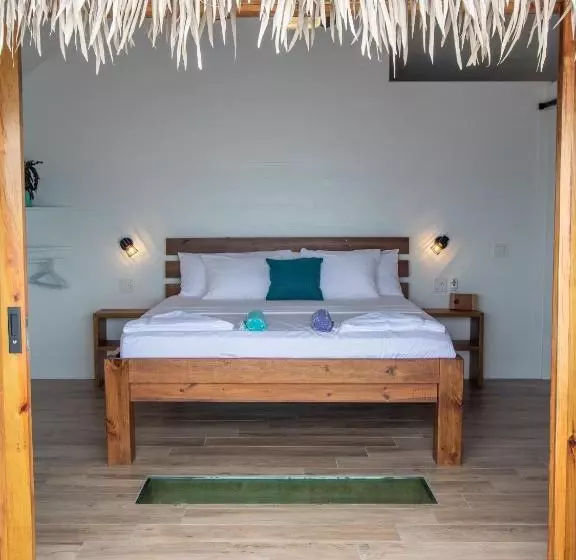 تختخواب و صبحانه Sol Bungalows Bocas Del Toro