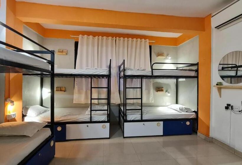 הוסטל Hoshtel99   Prime   Stay, Cowork And Cafe