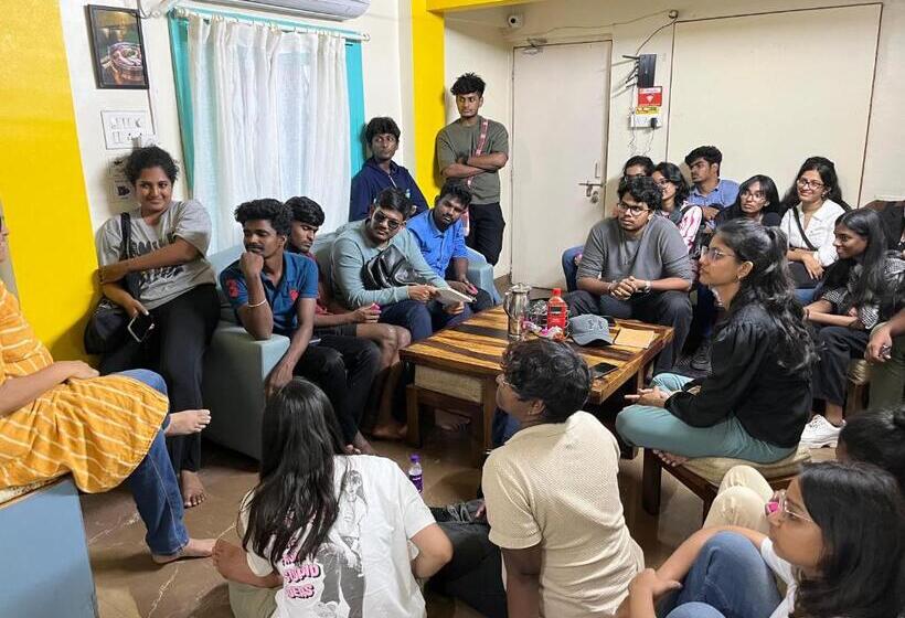 הוסטל Hoshtel99   Prime   Stay, Cowork And Cafe