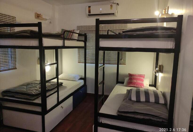 הוסטל Hoshtel99   Prime   Stay, Cowork And Cafe