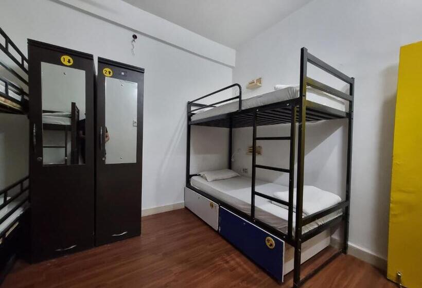 הוסטל Hoshtel99   Prime   Stay, Cowork And Cafe