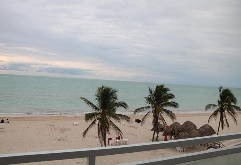 فندق Tropical Suites Progreso