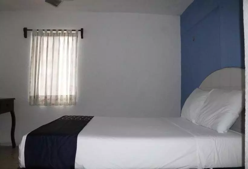 Hotel Tropical Suites Progreso