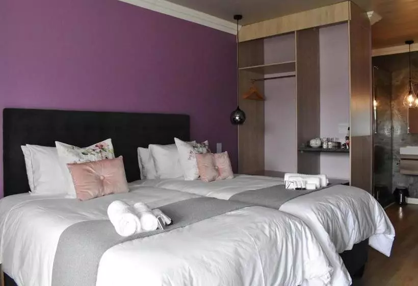 Mosswood Bed & Breakfast