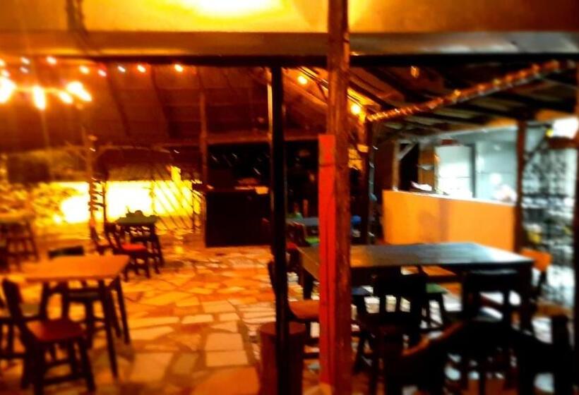 Пансион Posadamanduka Eco Hostel