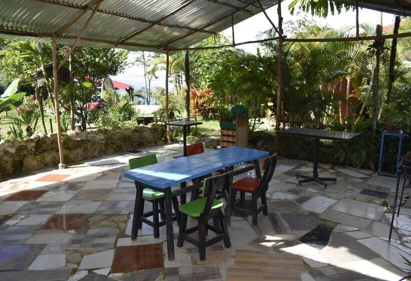 Пансион Posadamanduka Eco Hostel