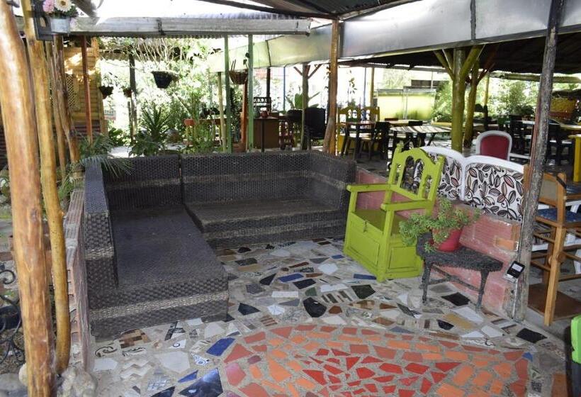 Пансион Posadamanduka Eco Hostel