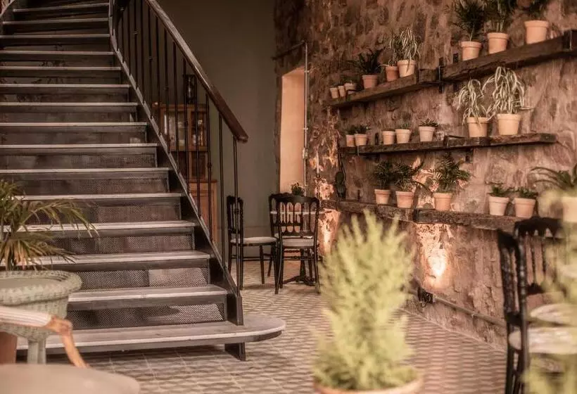 هتل Casa Del Val  Villa Maria