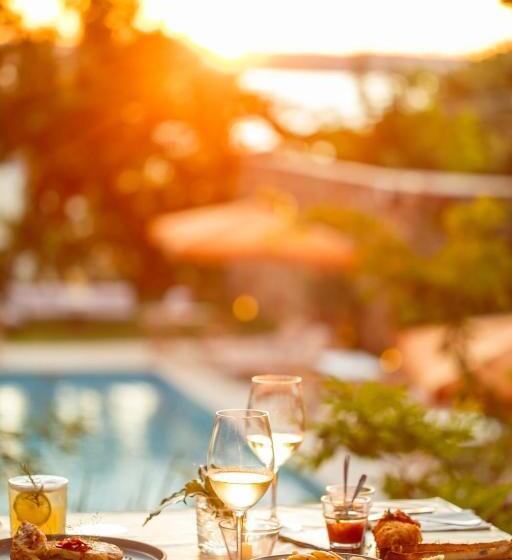 هتل Casa Del Val  Villa Maria