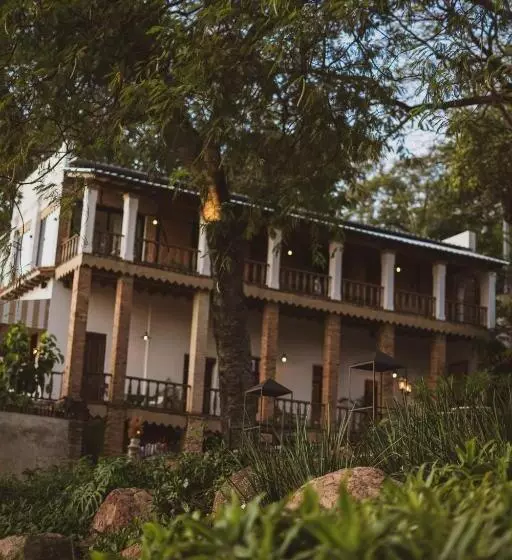 هتل Casa Del Val  Villa Maria
