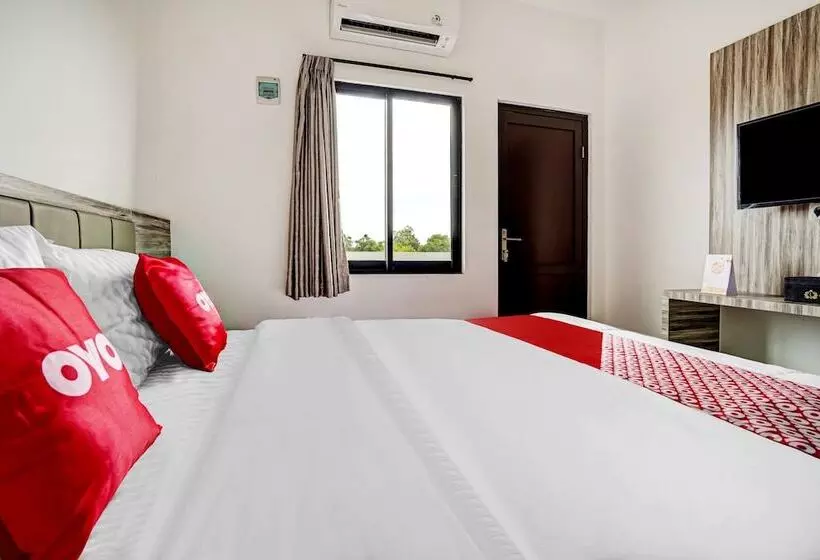 Hotelli Oyo 90164 La Rissa Residence