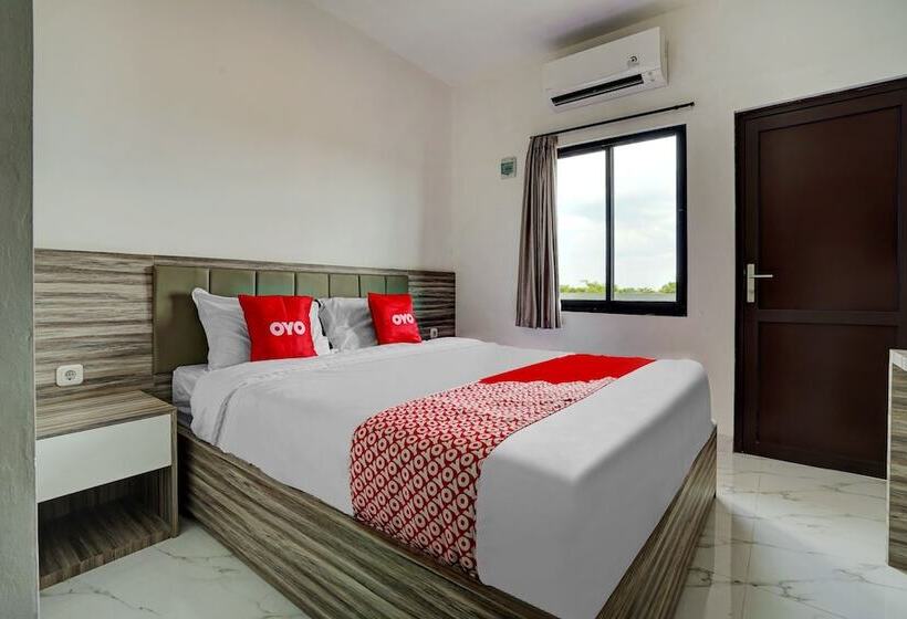 בית מלון כפרי Oyo 90164 La Rissa Residence