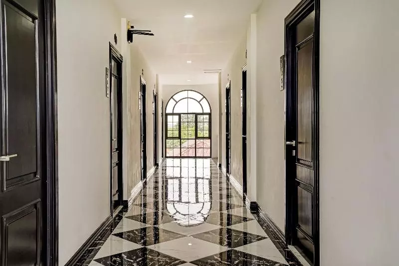 Hotelli Oyo 90164 La Rissa Residence