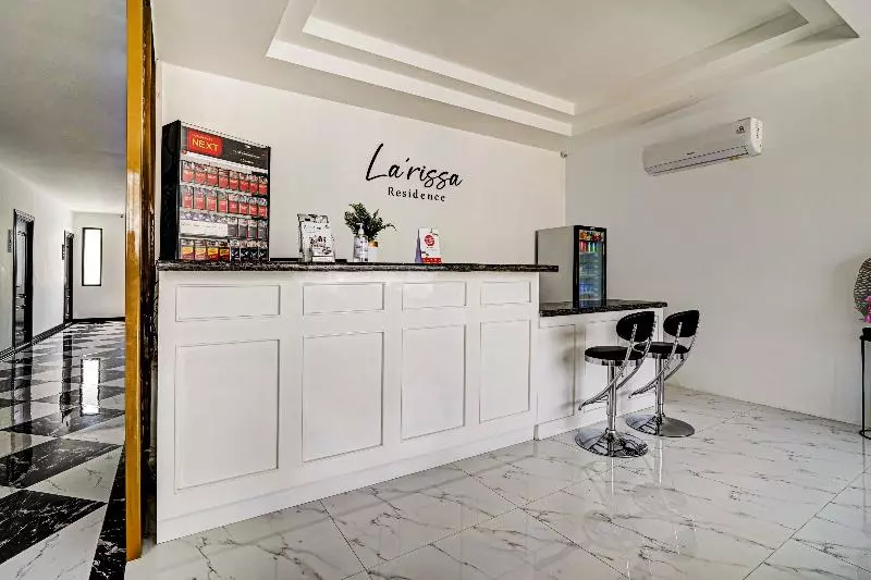 Hotelli Oyo 90164 La Rissa Residence