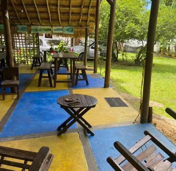 ペンション Araribé Pousada