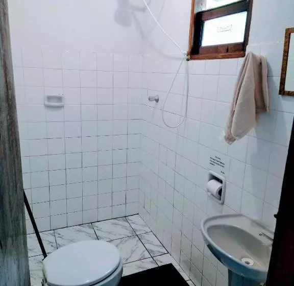 ペンション Araribé Pousada