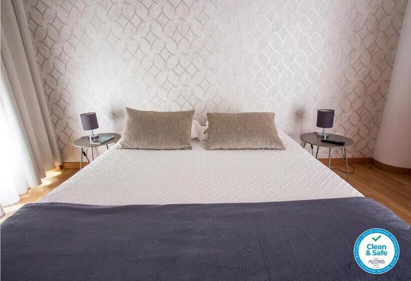 پانسیون Central House