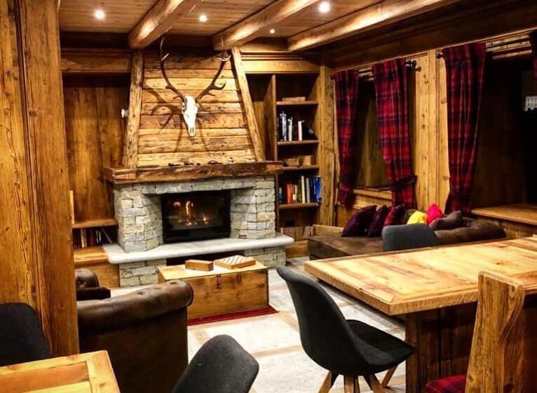 پانسیون Foresch Hus Chambres D'hotes