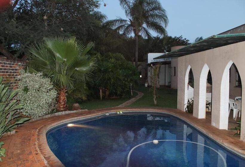 Fouriestreet 199 Bed And Breakfast