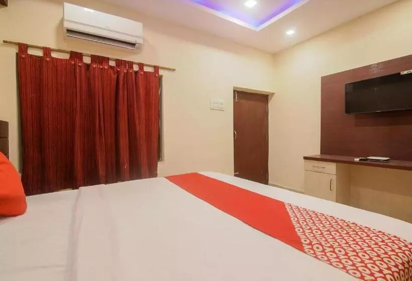 Hotel O Aloka
