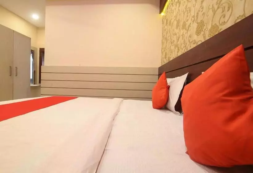 Hotel O Aloka