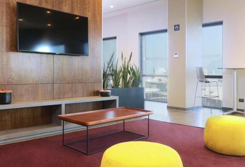 فندق City Express By Marriott Monterrey Universidad