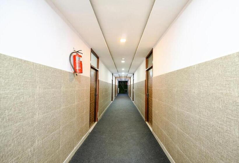 호텔 Fabexpress Golden Stone