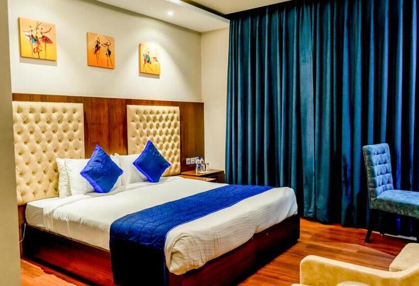 호텔 Justa Palampur Resort & Convention Centre