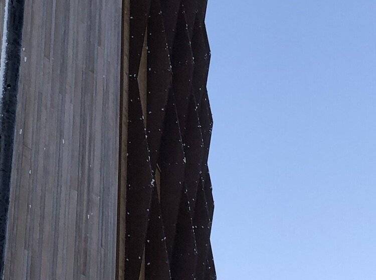 ホテル Moxy Bergen