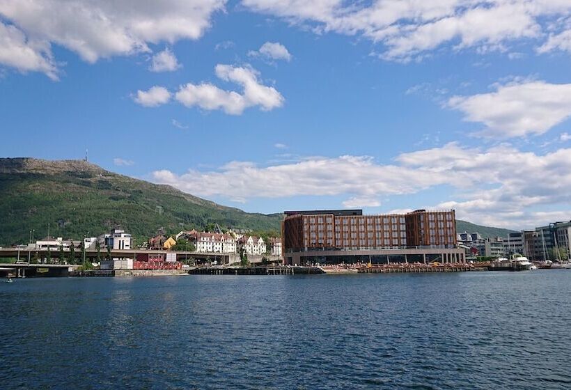 ホテル Moxy Bergen