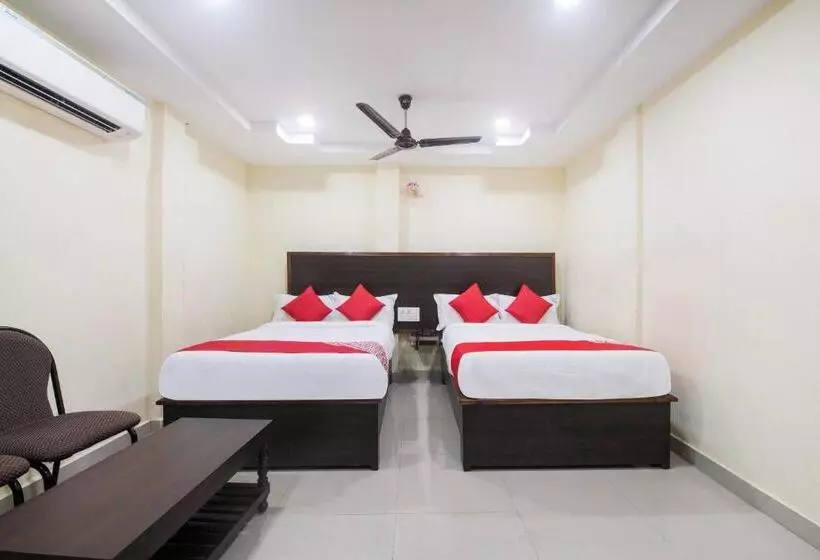 ホテル Durga Bhavani Residency