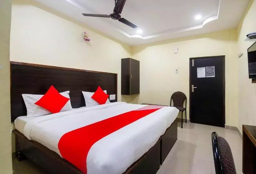 ホテル Durga Bhavani Residency