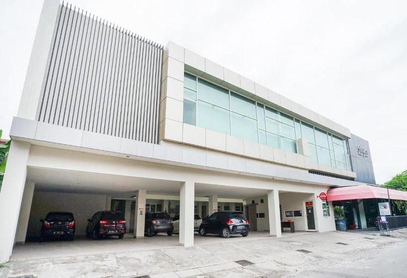 فندق Oyo 90134 Santika Fidela