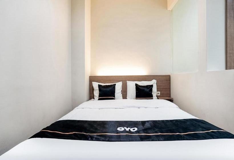 فندق Oyo 90134 Santika Fidela