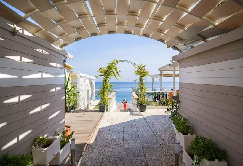 ホテル Rivage Taormina