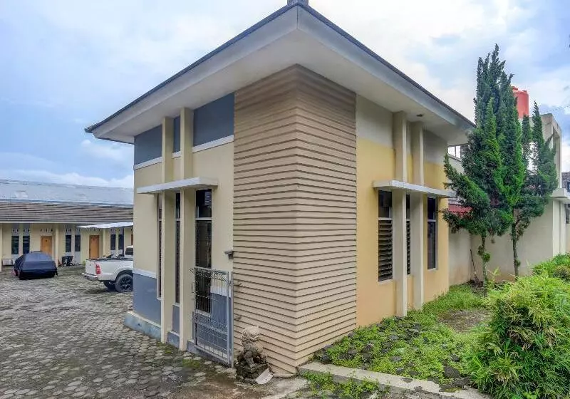 ホテル Spot On 90159 Puri Asoka Guest House