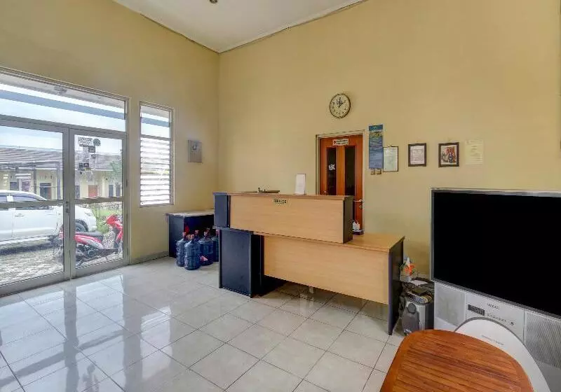 ホテル Spot On 90159 Puri Asoka Guest House