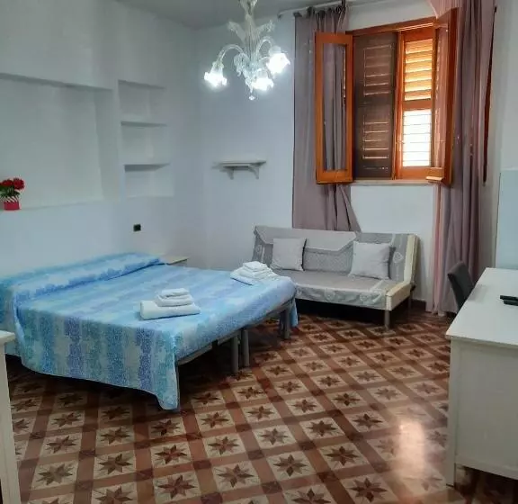 پانسیون Appartamento Via Filippini