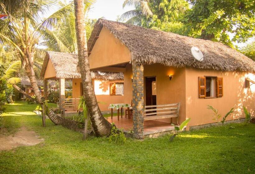 پانسیون Villa Paradis