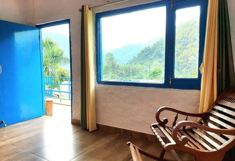 منتجع Corbett Hunters