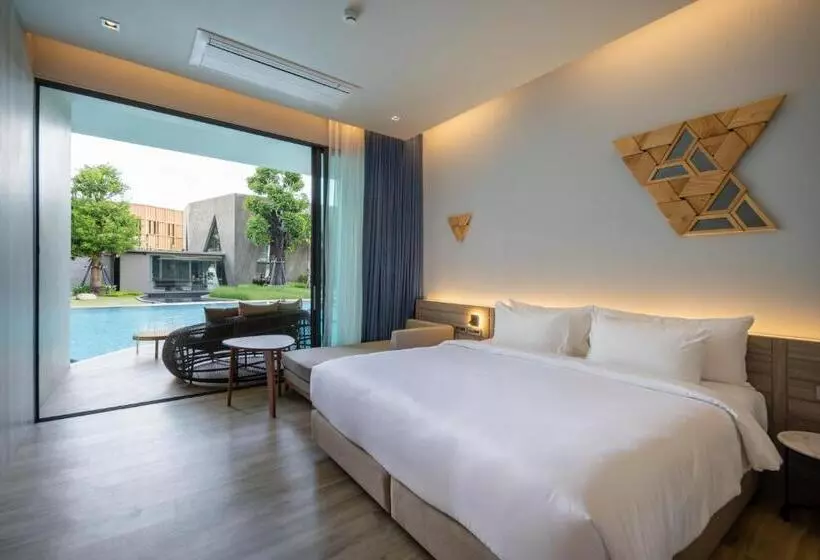 The Signature Hotel Airport