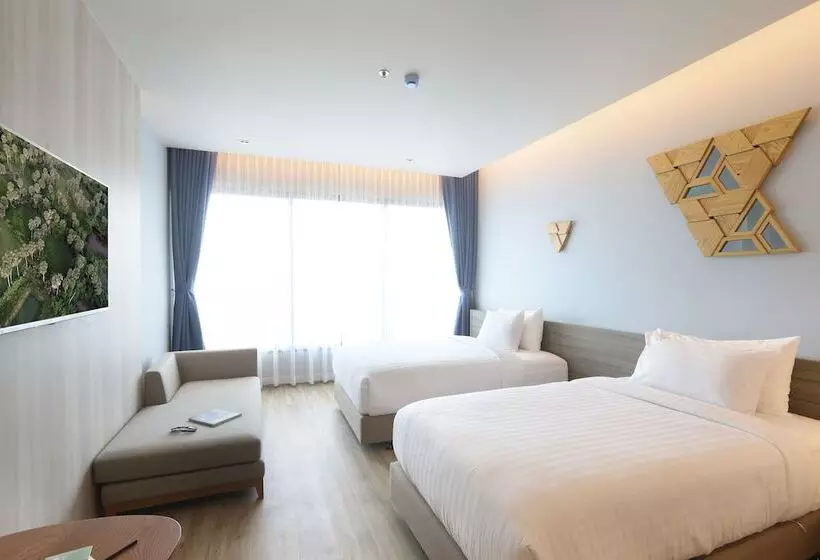 The Signature Hotel Airport