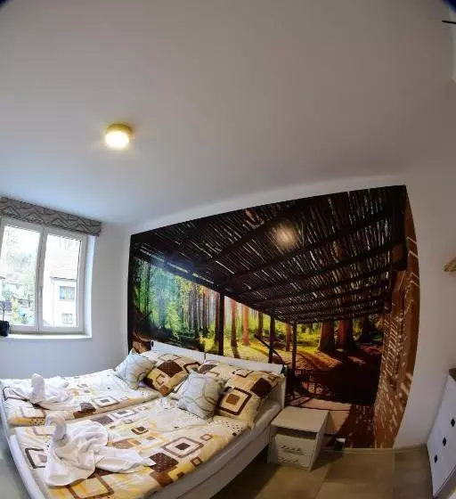 Aamiaismajoitus (B&B) Element