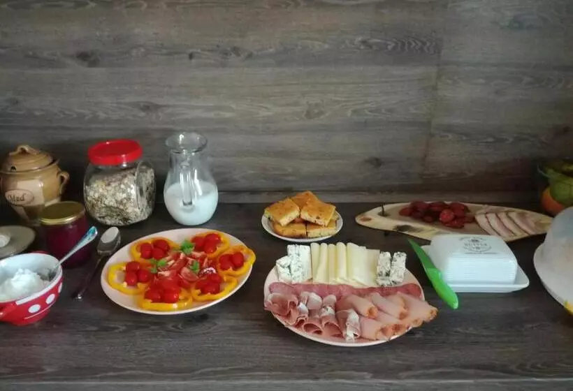 Aamiaismajoitus (B&B) Element