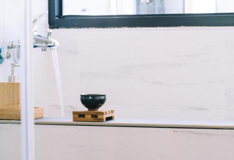 تختخواب و صبحانه 似禾苑民宿 Siheyuan Homestay