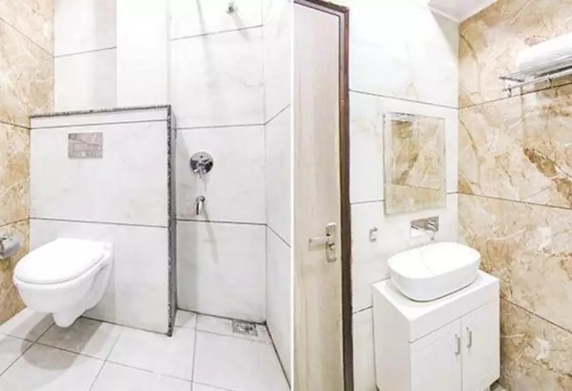 Fabhotel Welcome Residency