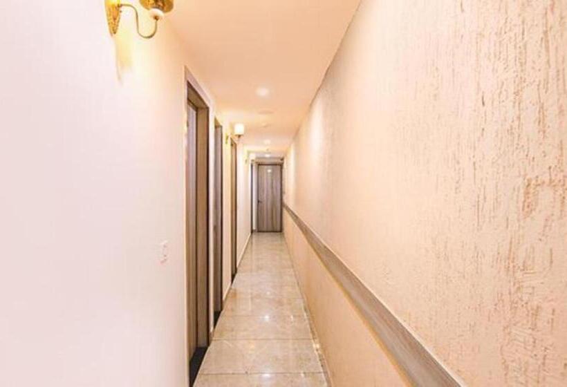 Fabhotel Welcome Residency