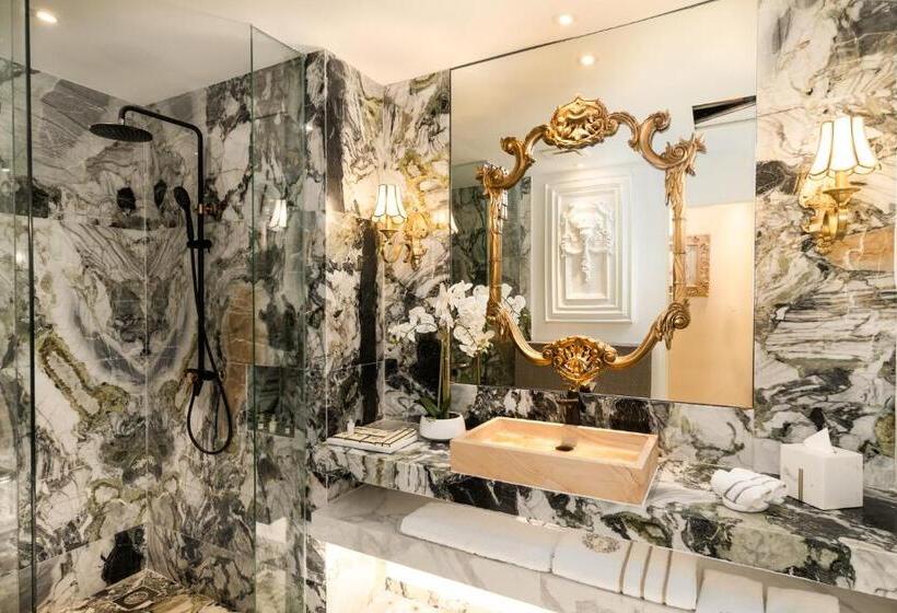 هتل Arte By Thomas Chan