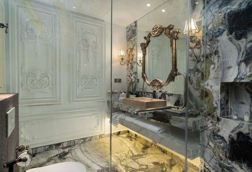 هتل Arte By Thomas Chan